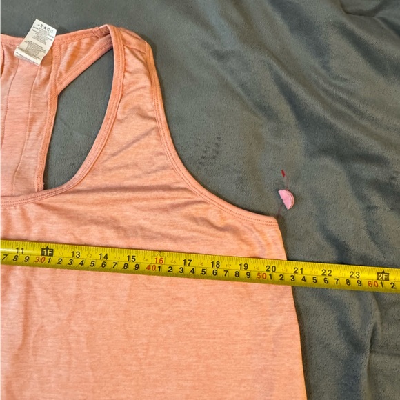 Reebok Sleeveless Tank Top
#1135 - Picture 2 of 6